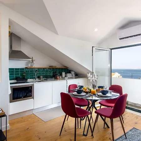 Lovelystay - Turquoise River View II Lisbon Exterior photo